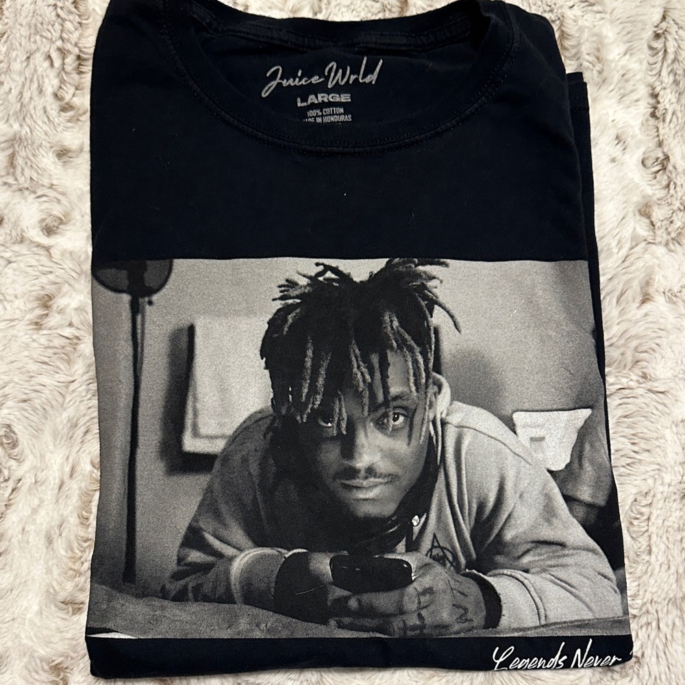 Juice Wrld Black Graphic Tee - Short Sleeve